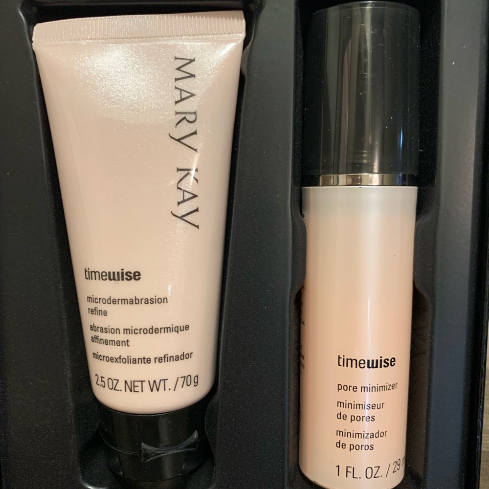 Timewise by marykay Microdermabrasion Refine: 2.5 oz.
Pore Minimizer: 1 fl. oz.